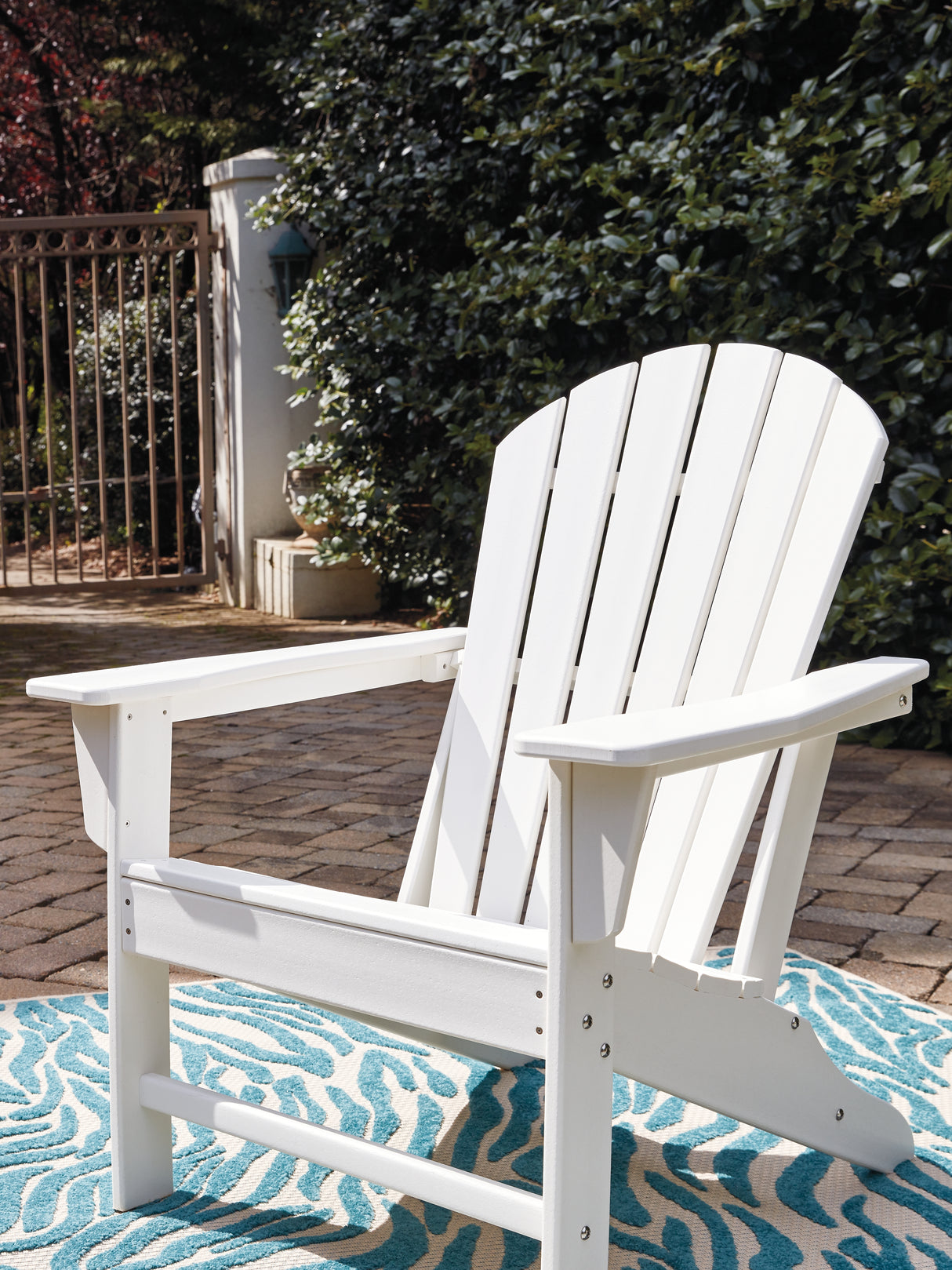 Sundown White Treasure Adirondack Chair