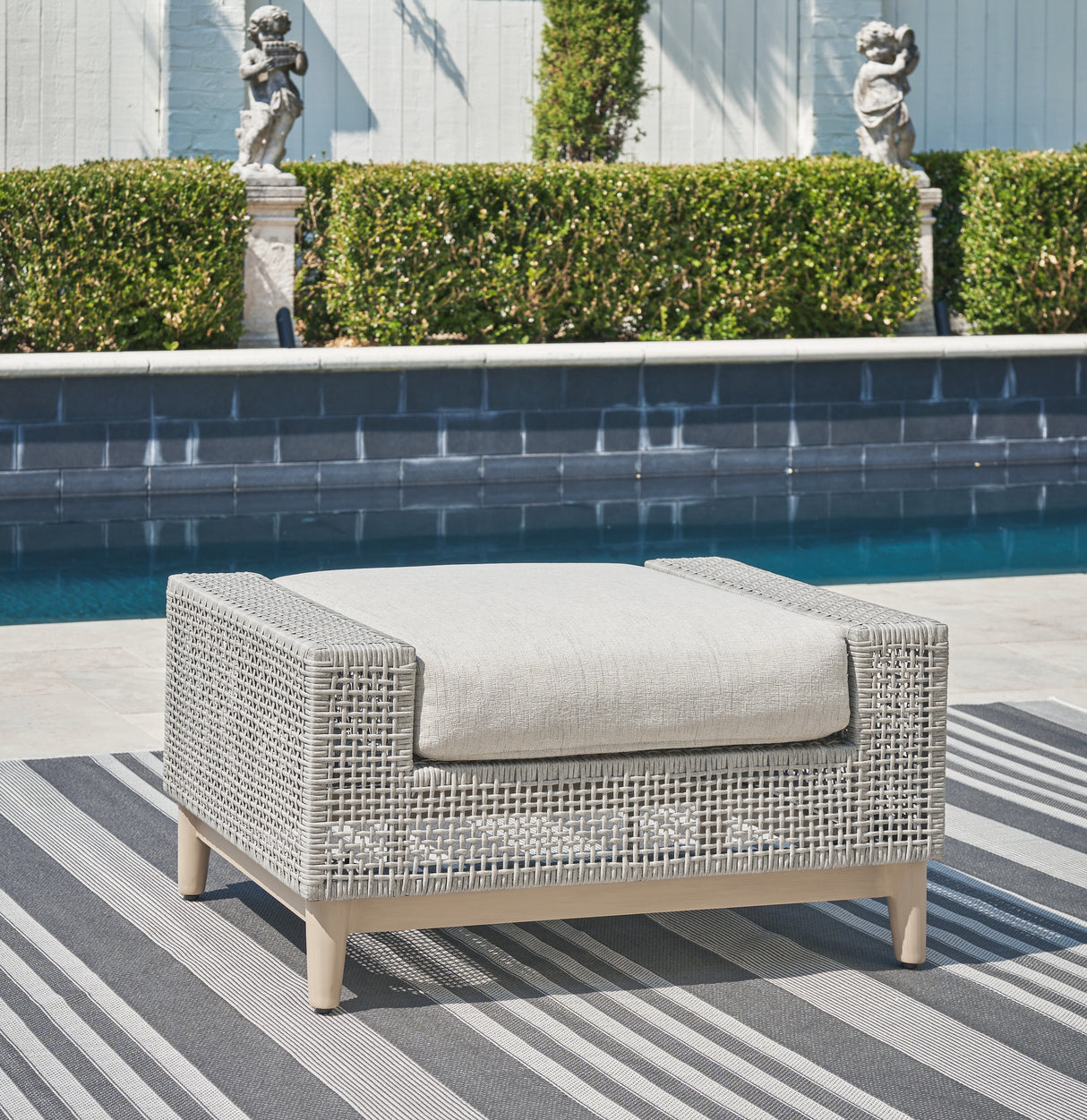 Seton Gray Creek Outdoor Ottoman With Cushion