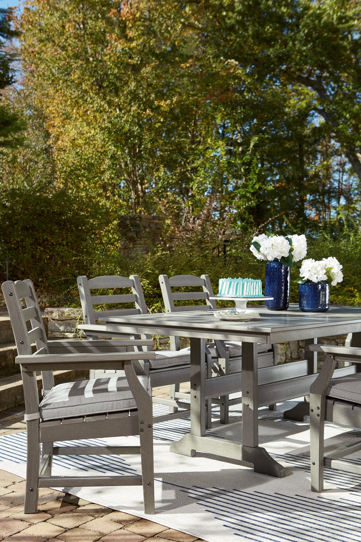 Visola Gray Outdoor Dining Table