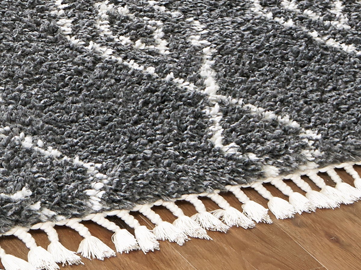 Maysel Charcoal/White 7'10" X 9'10" Rug