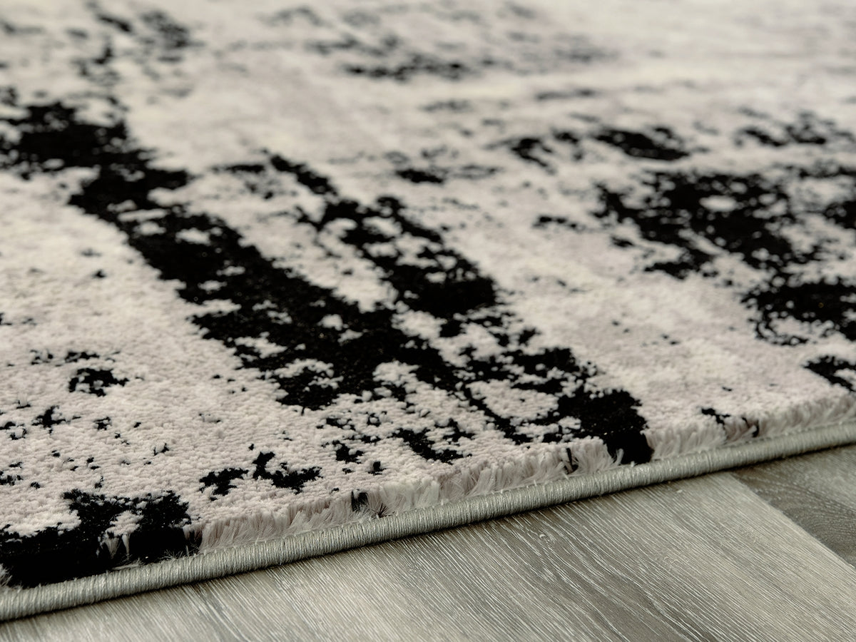 Zekeman Black/Cream/Gray 5'3" X 7'7" Rug