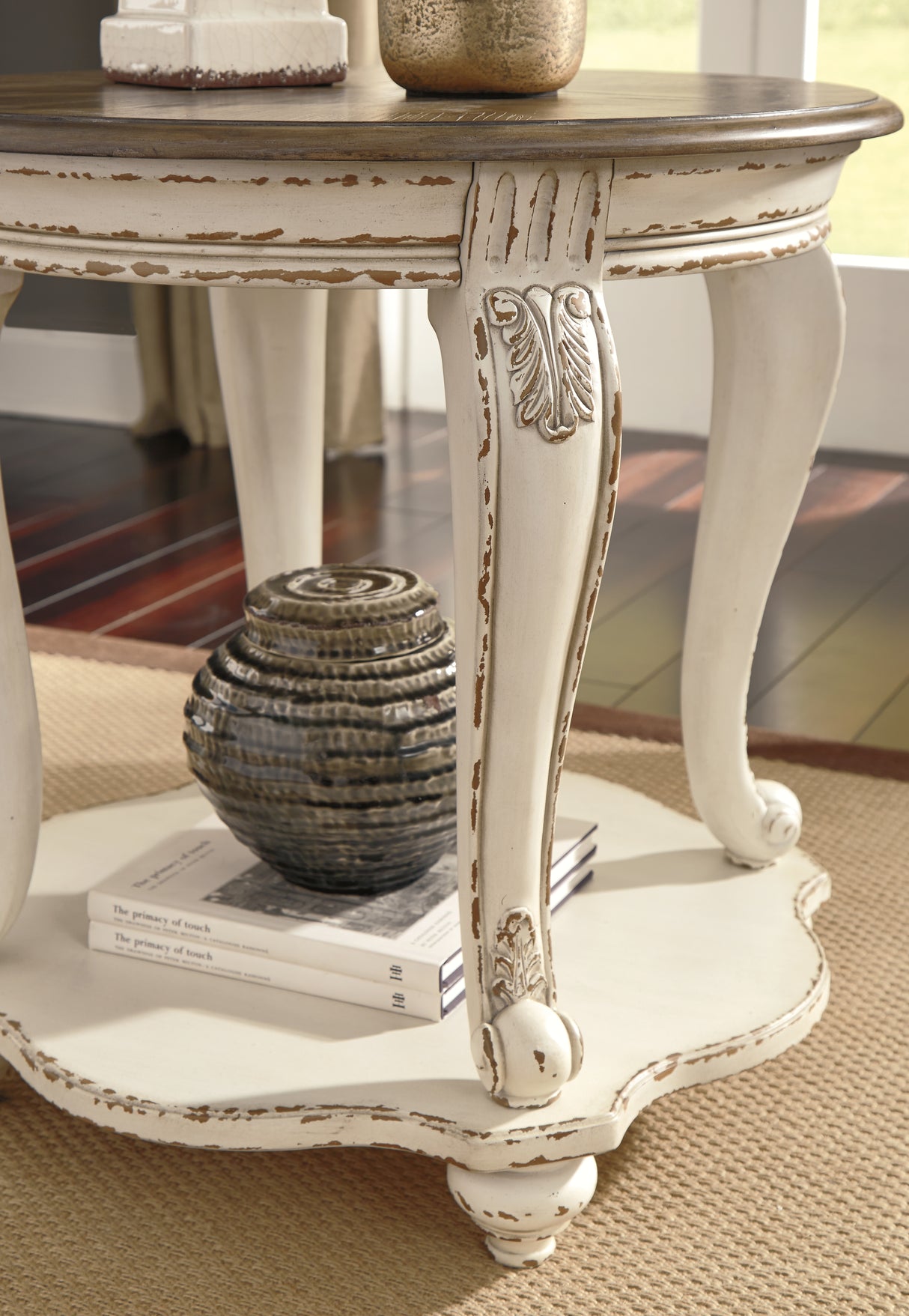 Realyn White/Brown End Table