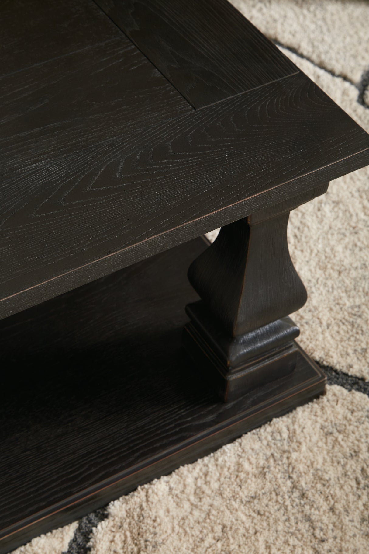 Wellturn Black Coffee Table