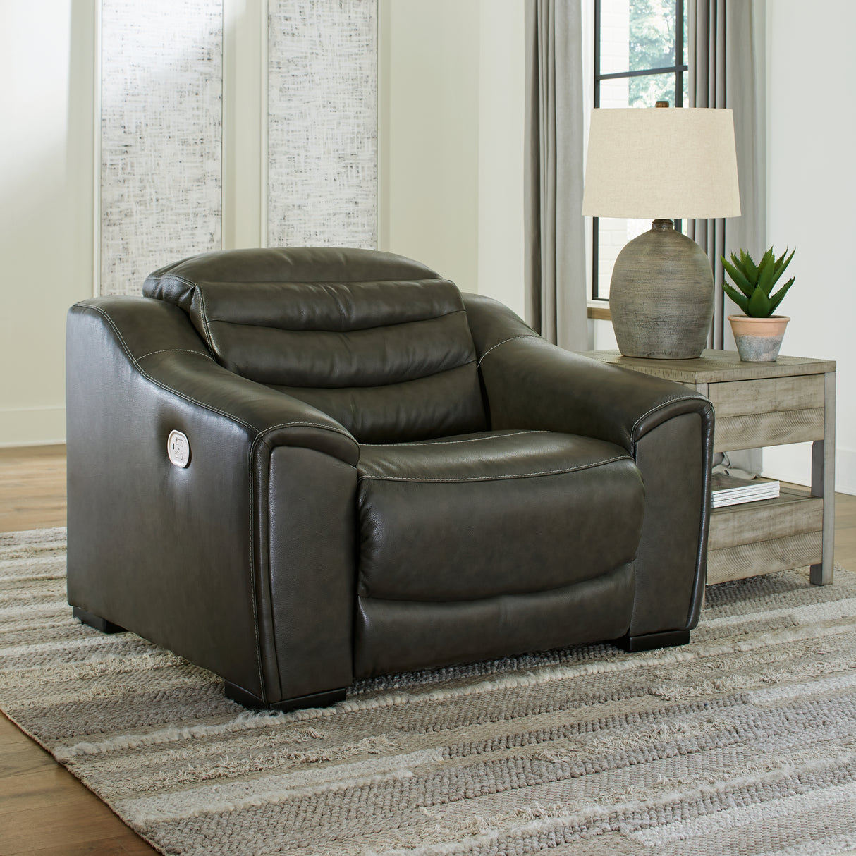 Center Dark Gray Line Power Recliner