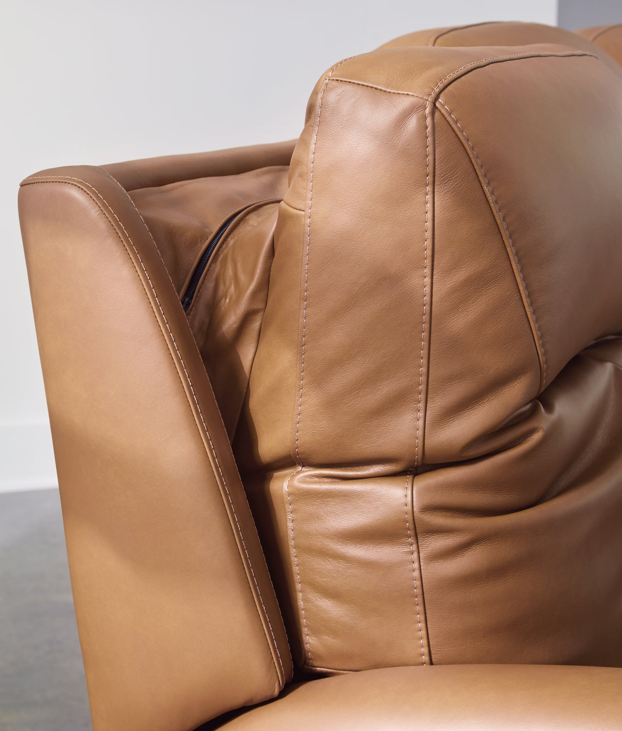 Tryanny Caramel Power Reclining Loveseat