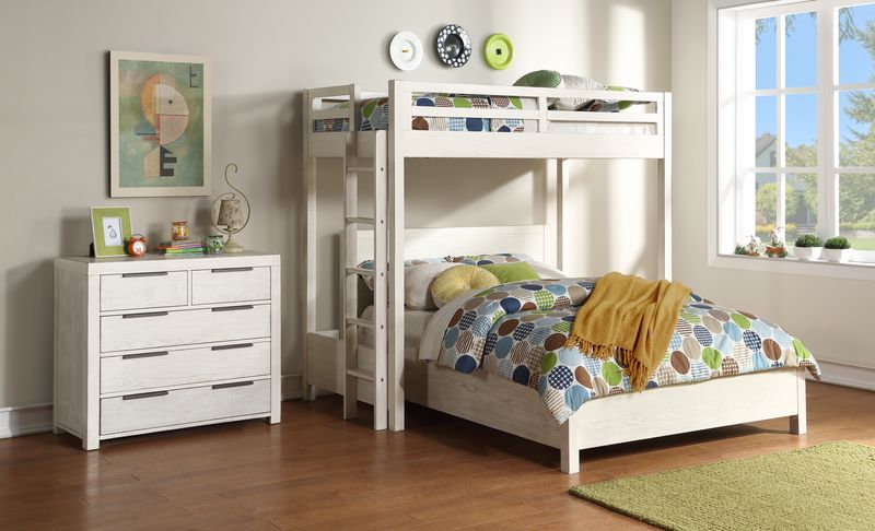 Celerina Weathered White Finish Queen Bed