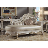 Vendome Chaise W/2 Pillows