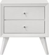 Cerys Bedroom Set In White