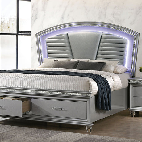 Maddie Silver Bed