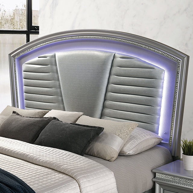 Maddie Silver Bed