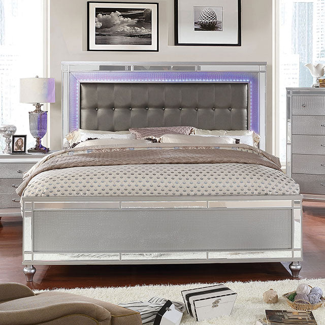 Brachium Queen Bed