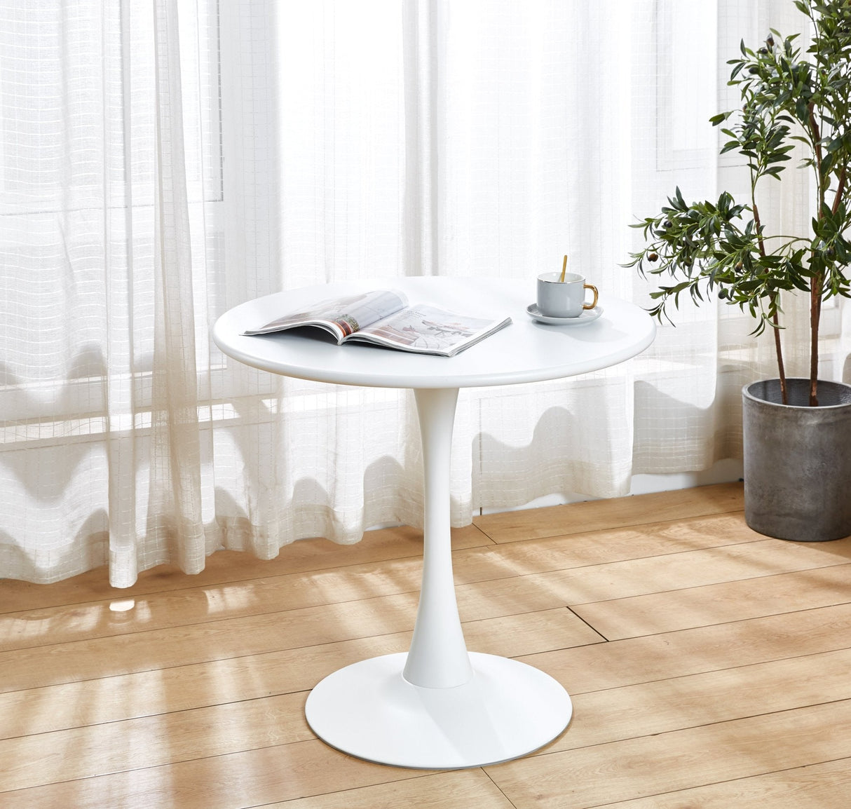 DT60 DINING TABLE