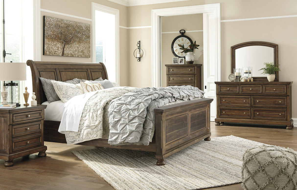 Flynnter Sleigh Bedroom Set In Medium Brown