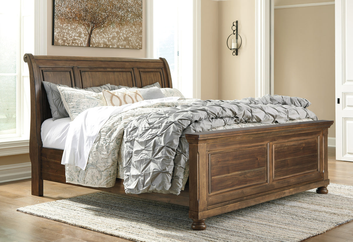 Flynnter Sleigh Bedroom Set In Medium Brown