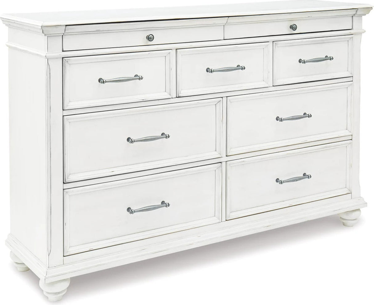 Kanwyn Bedroom Set In White Wash