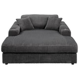 Hilde Chaise w/2 Pillows