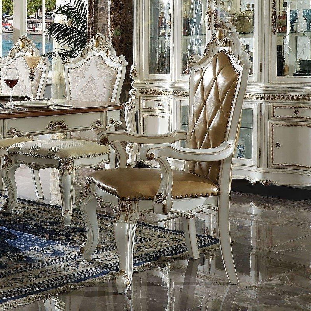 Picardy Rectangular Dining Room Set