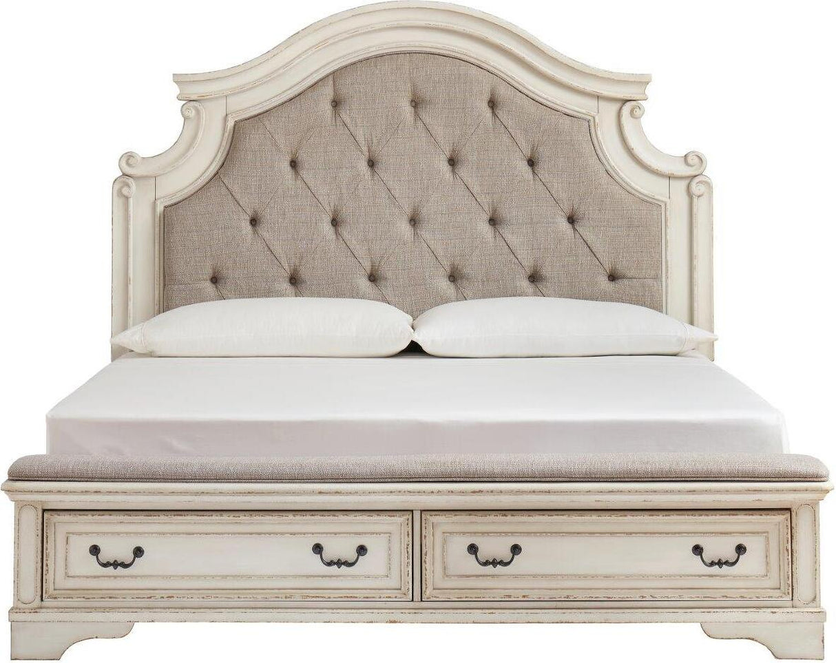 Realyn White Upholstered Panel Bedroom Set With Bench Footboard