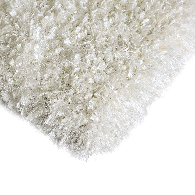 Annmarie 5' X 7' White Area Rug