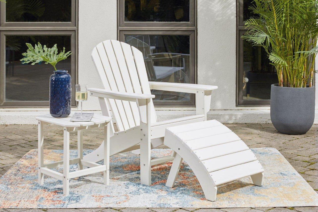 Sundown Treasure Outdoor Conversation Set In White