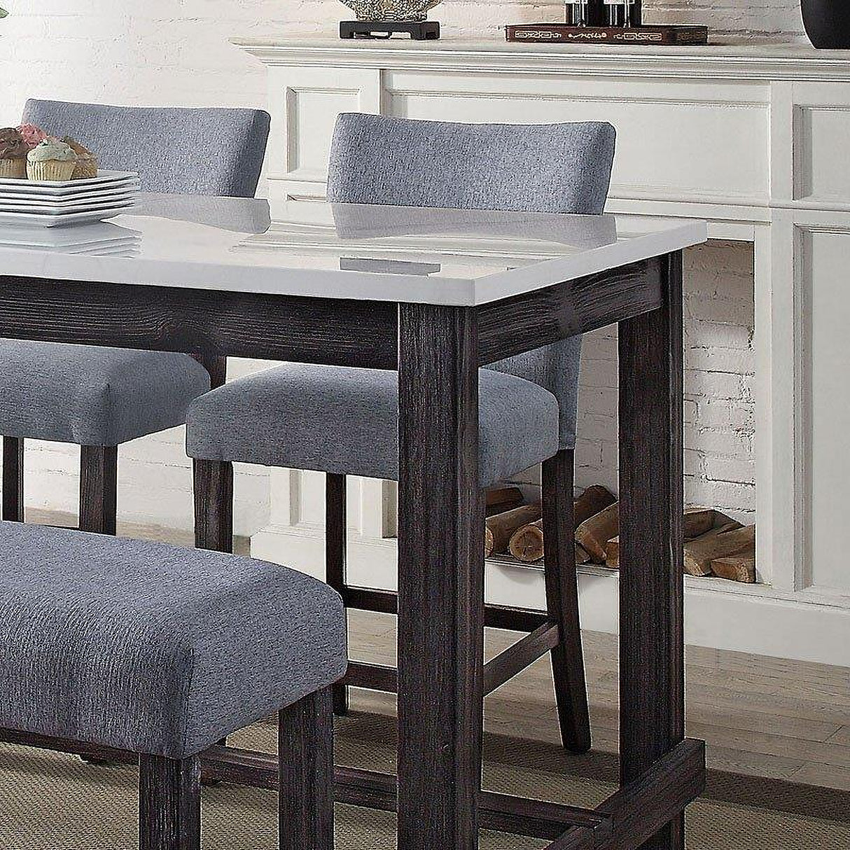 Yelena Counter Height Dining Room Set